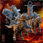 Beholder Miniatures - Realms of Ruins - Knights Command Squad