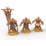 Beastmen - x3 Minotaurs Leader- Raven Twin Miniatures