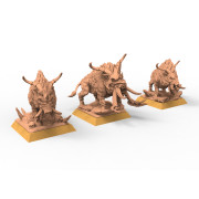 Beastmen - x3 Razortusk - Raven Twin Miniatures