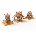 Beastmen - x3 Razortusk - Raven Twin Miniatures 0