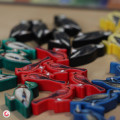 Wingspan - Jetons de joueur en bois et set d'autocollants 11