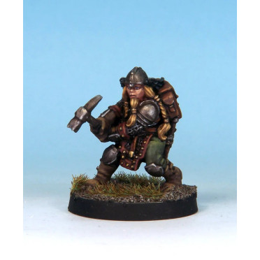 7TV - Female Dwarf Fighter