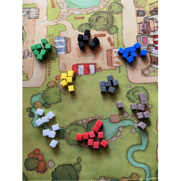 Set of 10 cubes - 8mm