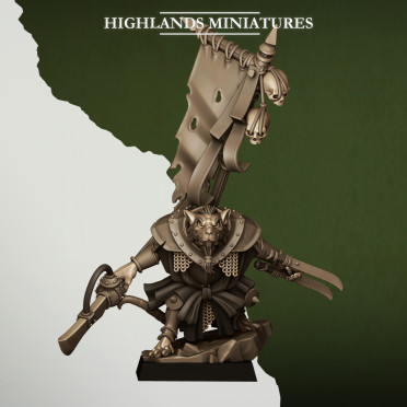Highlands Miniatures - Sewer Vermin - Vermin Lord With Banner