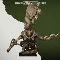 Highlands Miniatures - Sewer Vermin - Vermin Lord With Banner 3